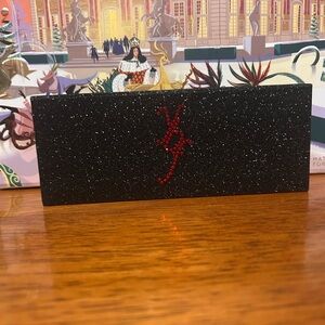 YBF Black Glitter Eyeshadow Palette